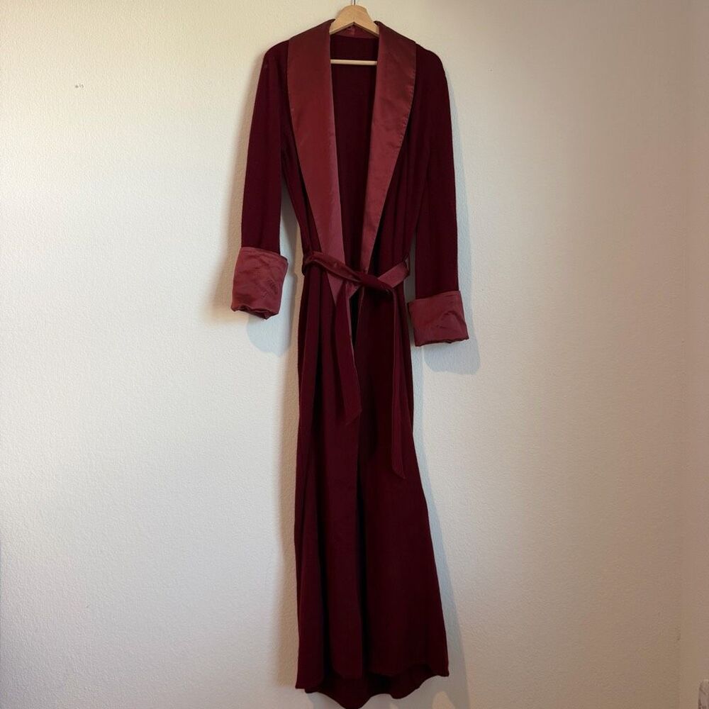 Frette Maroon Red Italian Cashmere Satin Rever Long Robe Women's Size Medium NWT